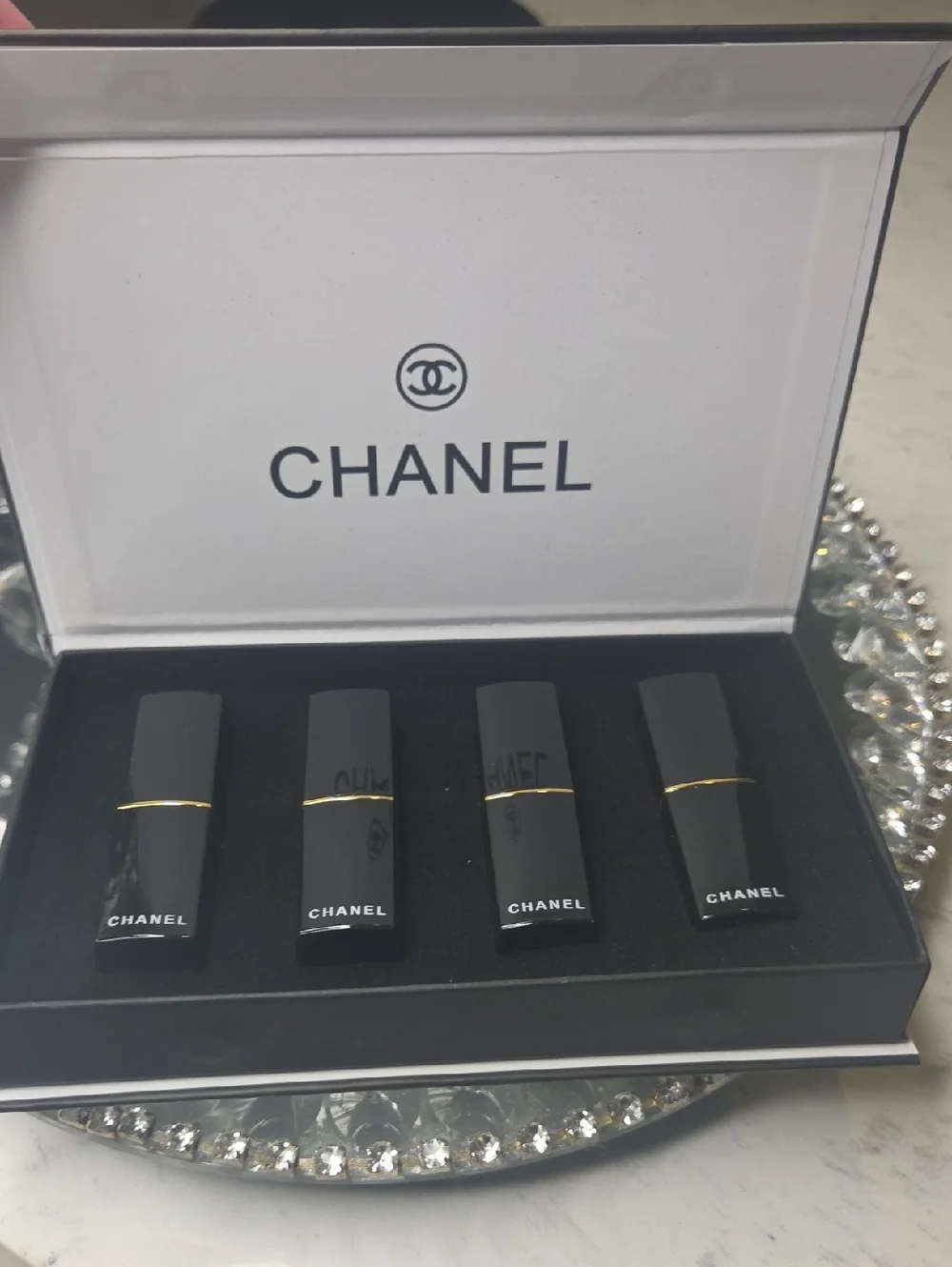 CHANEL Lipstick Set — Pink and Red Tones Nib